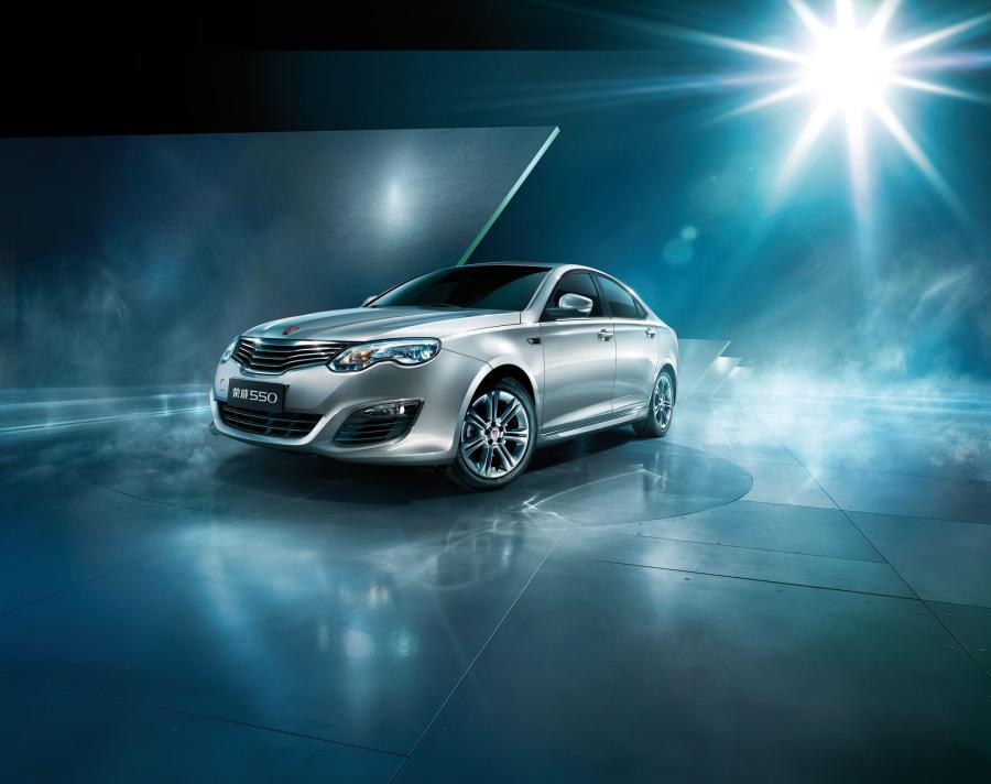  Roewe 550 (W261/IP21) 2013 года  (фото 1 из 4)